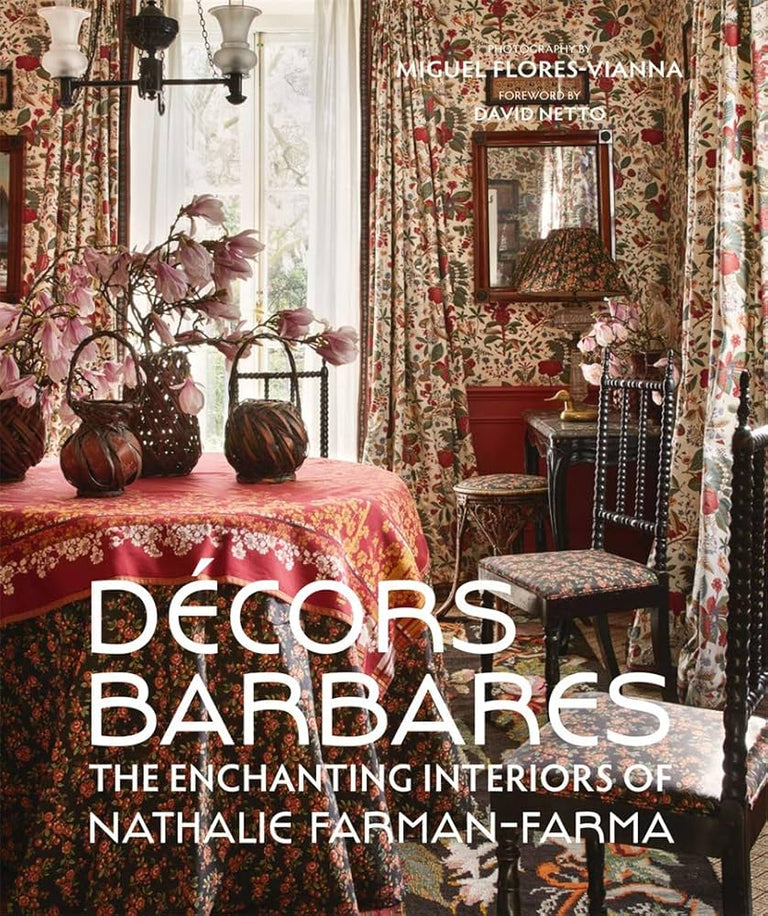Decors Barbares book cover of with interior design elements and text.